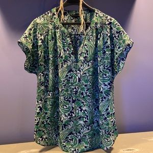 Banana Republic pullover, short-sleeve blouse